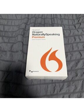 Nuance Dragon NaturallySpeaking Premium 13Software w Headset